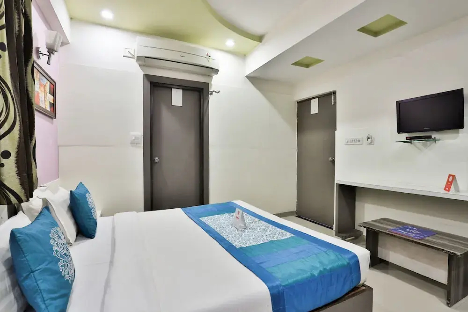 OYO Flagship 2389 Hotel The Grand Pritam