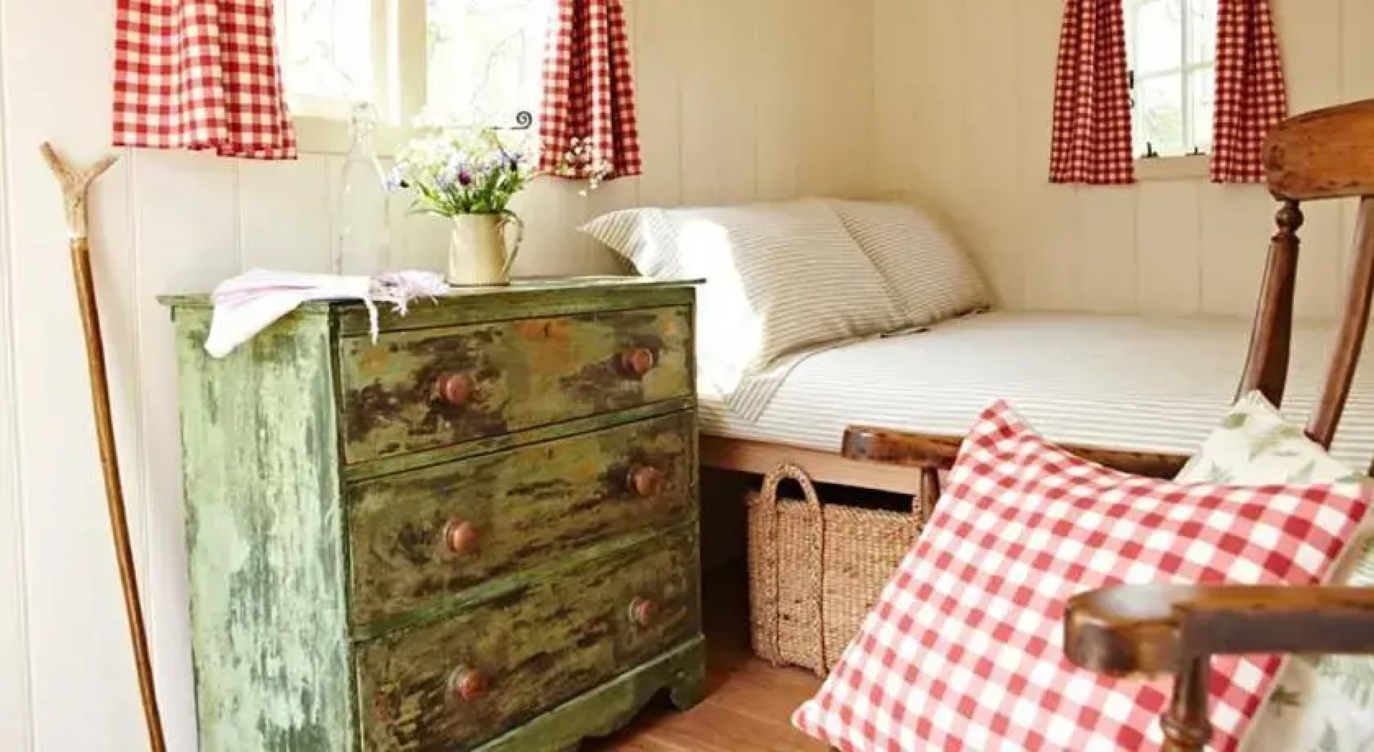 The Shepherds Return