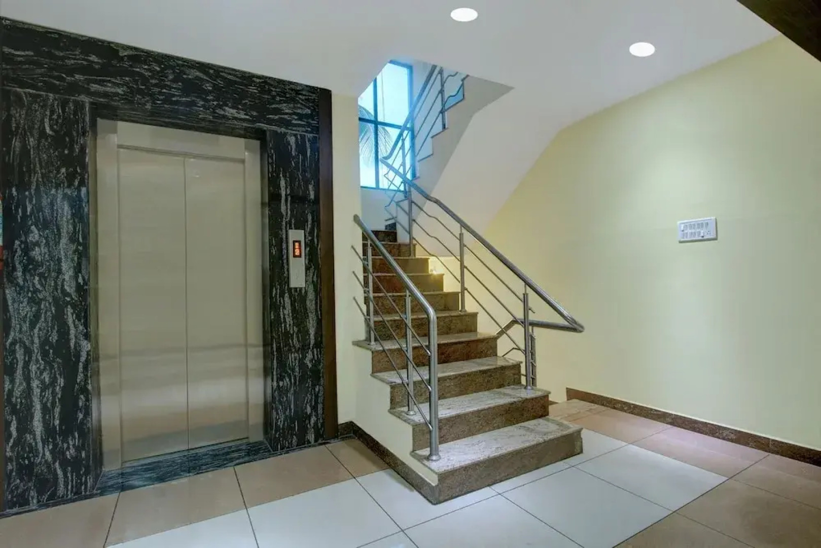 Townhouse 947 Hotel Tiruchendur Mani Iyer