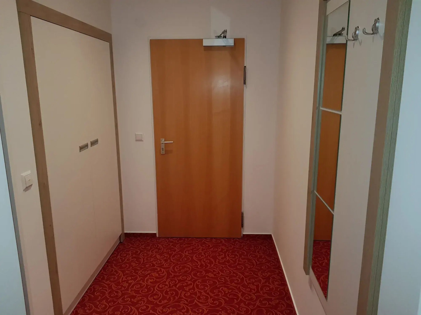 Confour Hotel