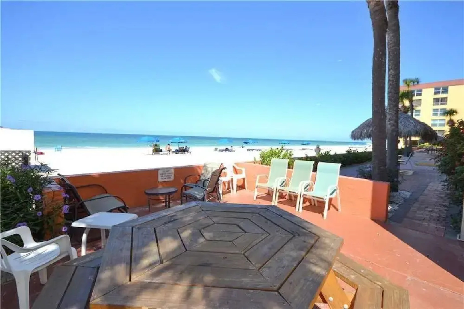 Las Brisas 404 - Three Bedroom Condo