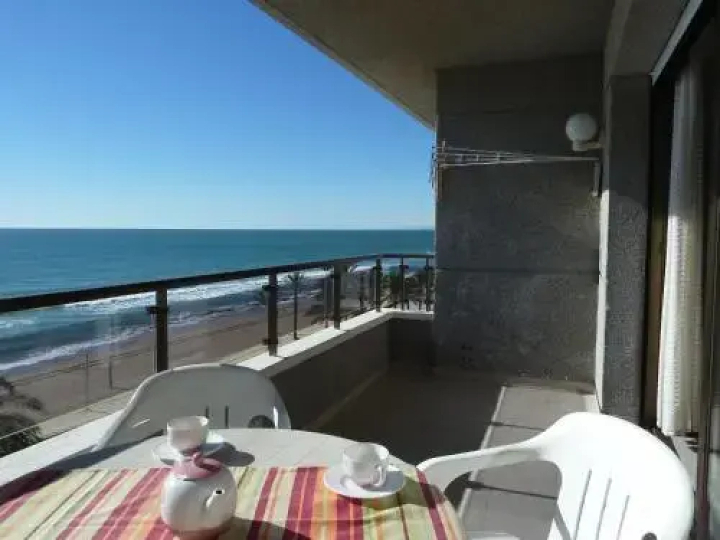 Villa Service - Apartamentos Mesol