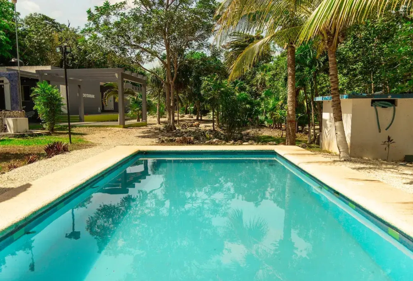 Cancun Tennis Inn