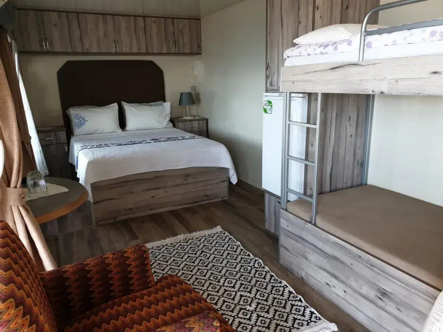 Lipsos Hotel Ata's Place