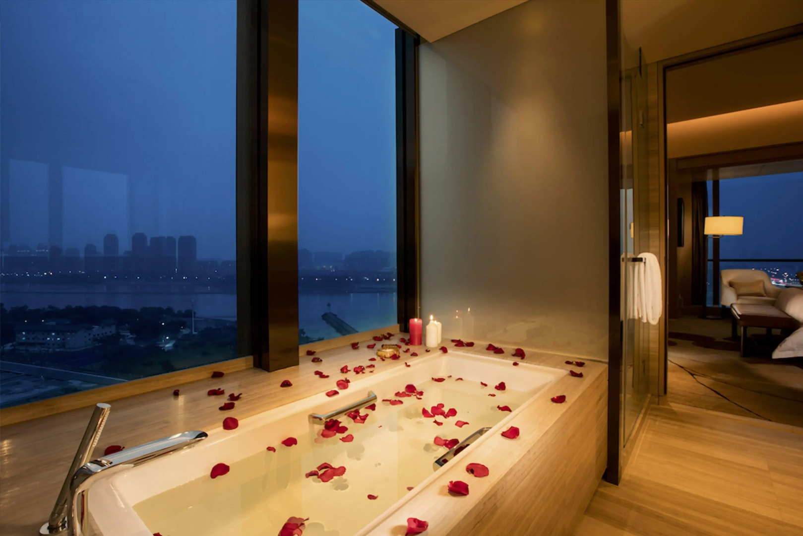 Crowne Plaza Fuzhou Riverside by IHG