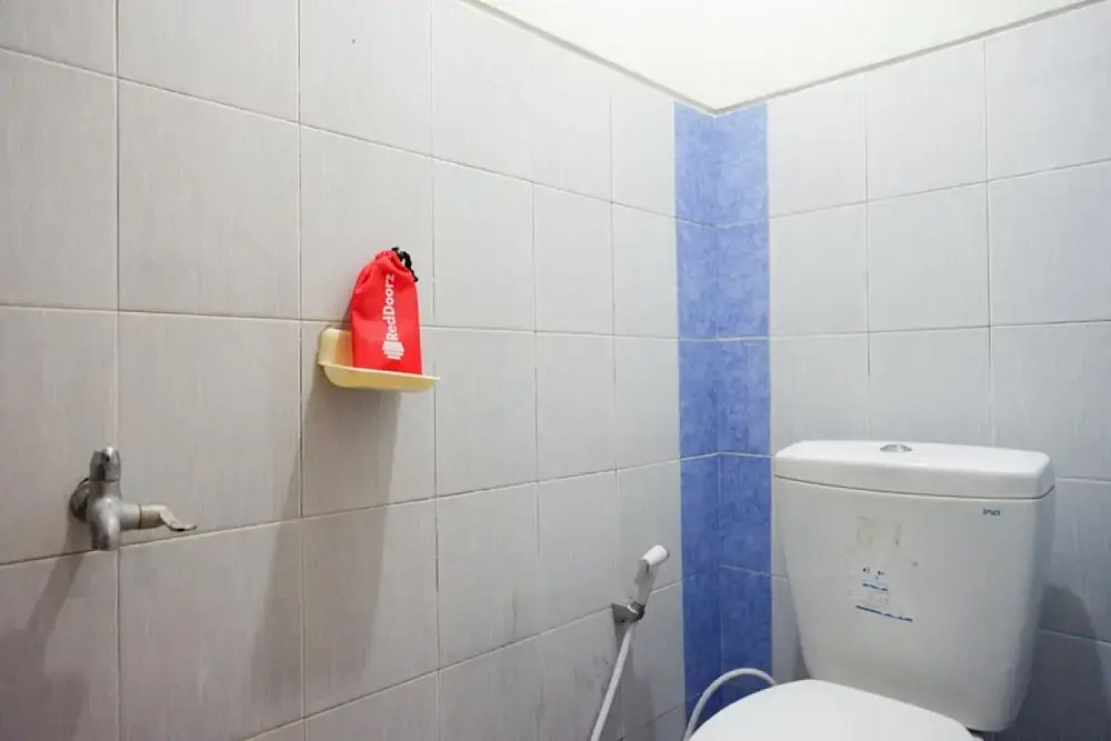 RedDoorz Syariah near Menara Kudus