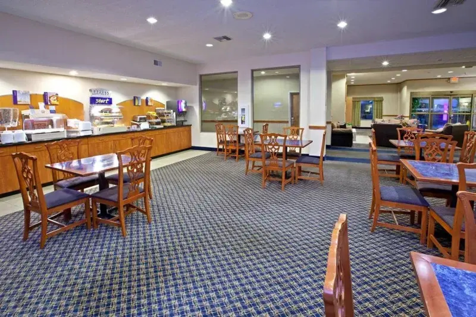 La Quinta Inn & Suites Pontoon Beach