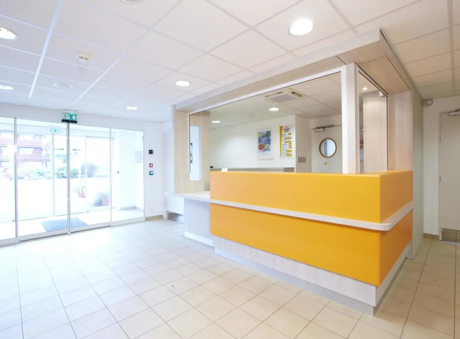 B&B HOTEL Saint-Witz Roissy