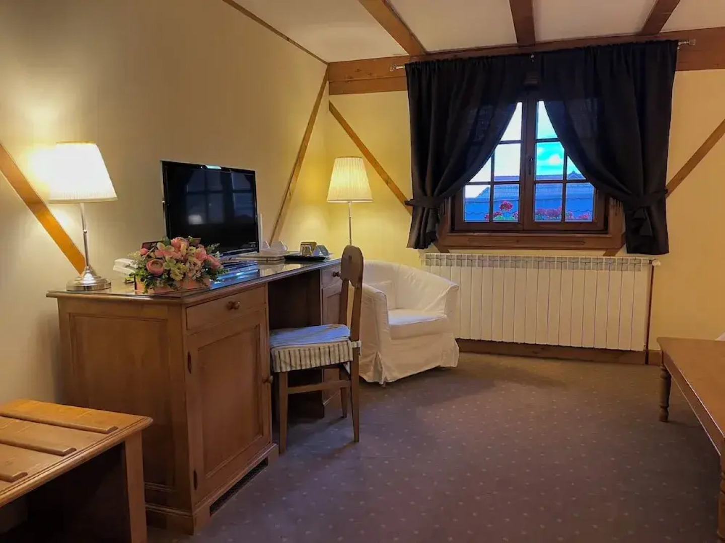 Pensiune restaurant Tohanu Vechi