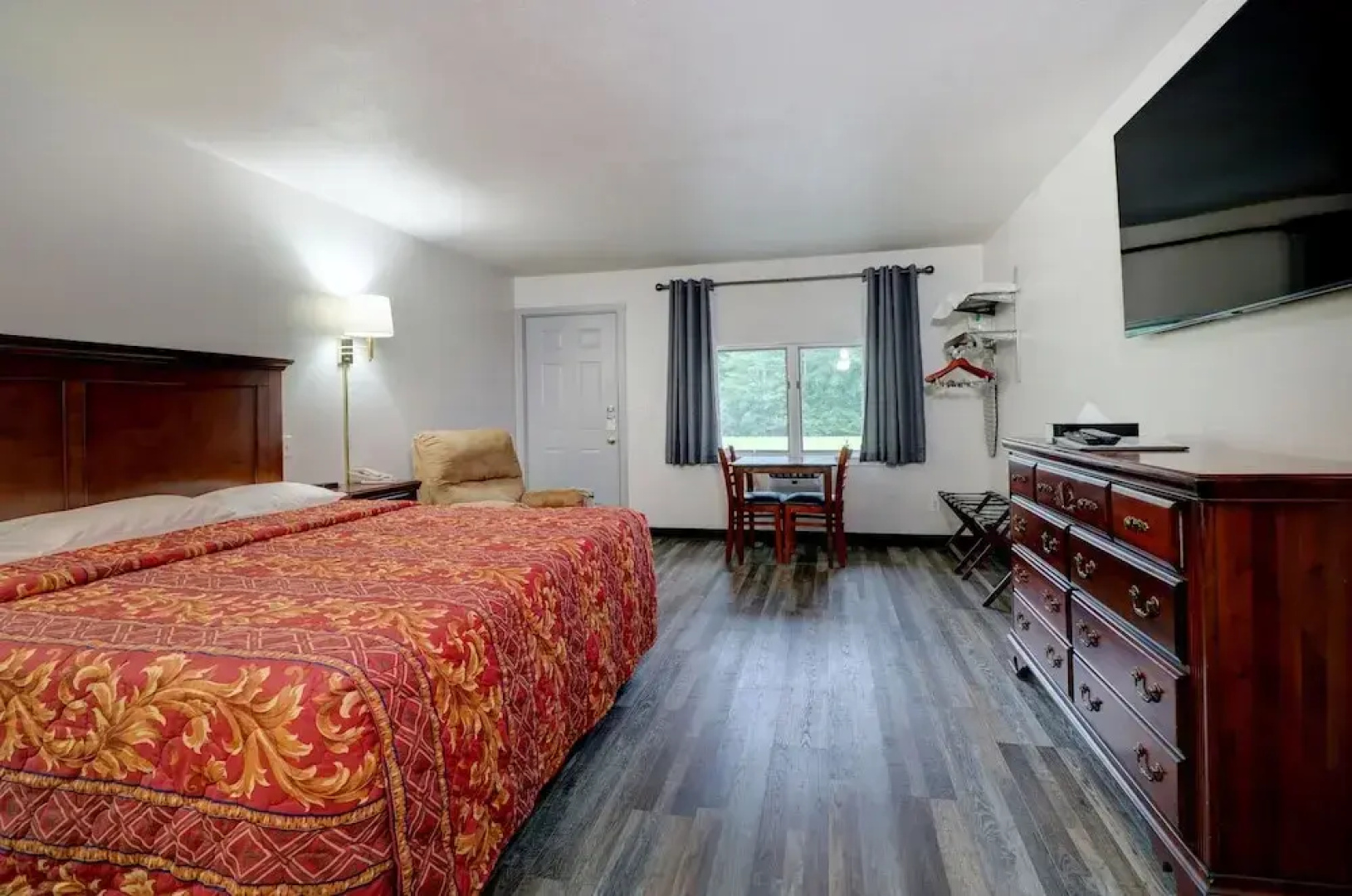 Canaan Motel