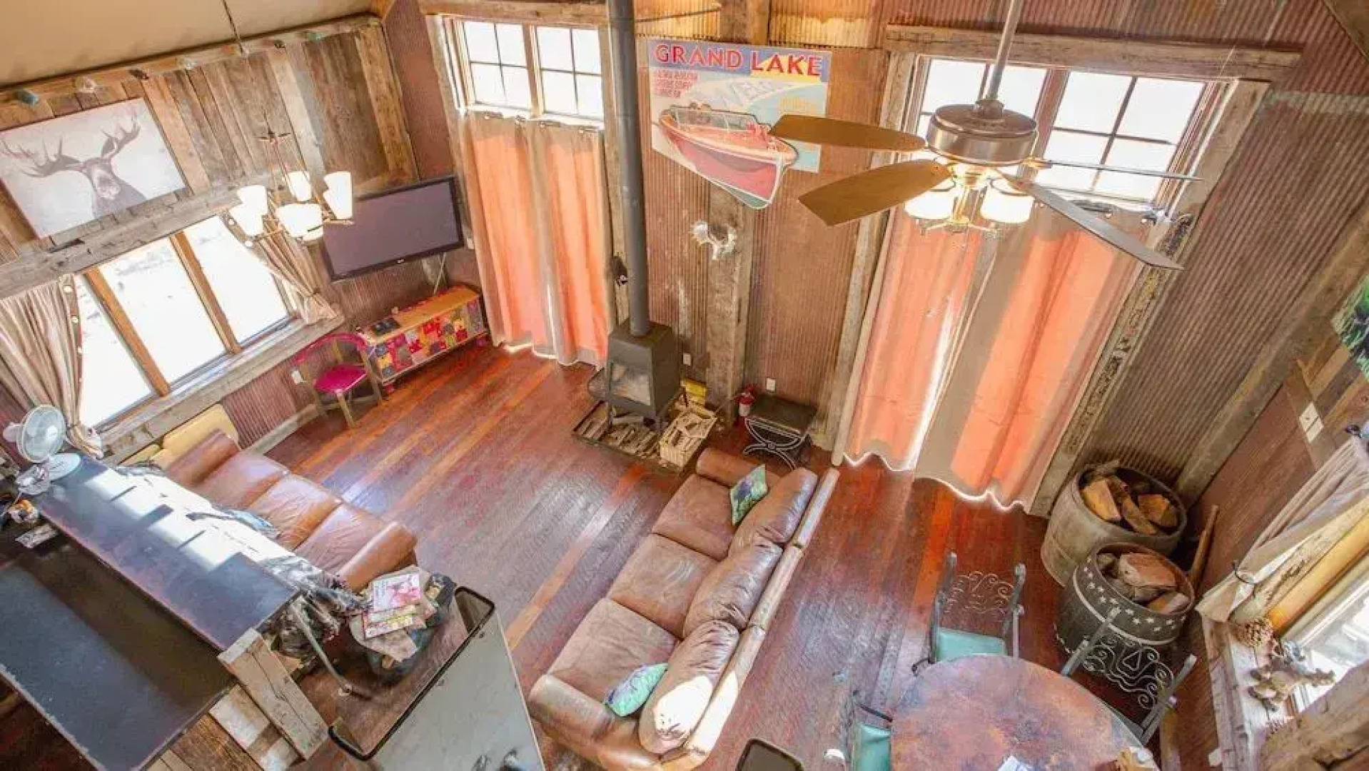 Downtown Grand Lake - 316 Grand Ave 2 Bedroom Home by RedAwning