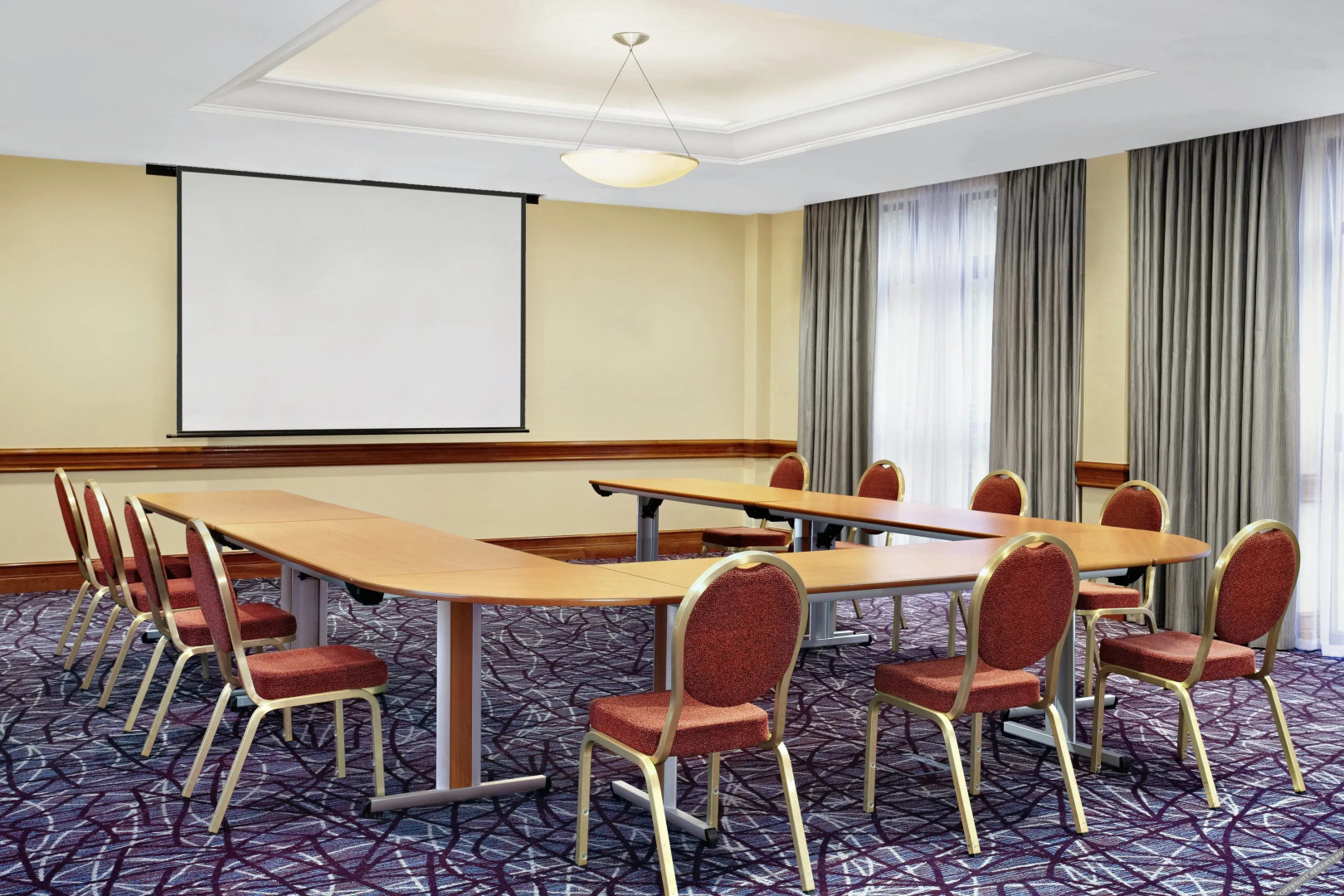 Sheraton Skyline Hotel London Heathrow