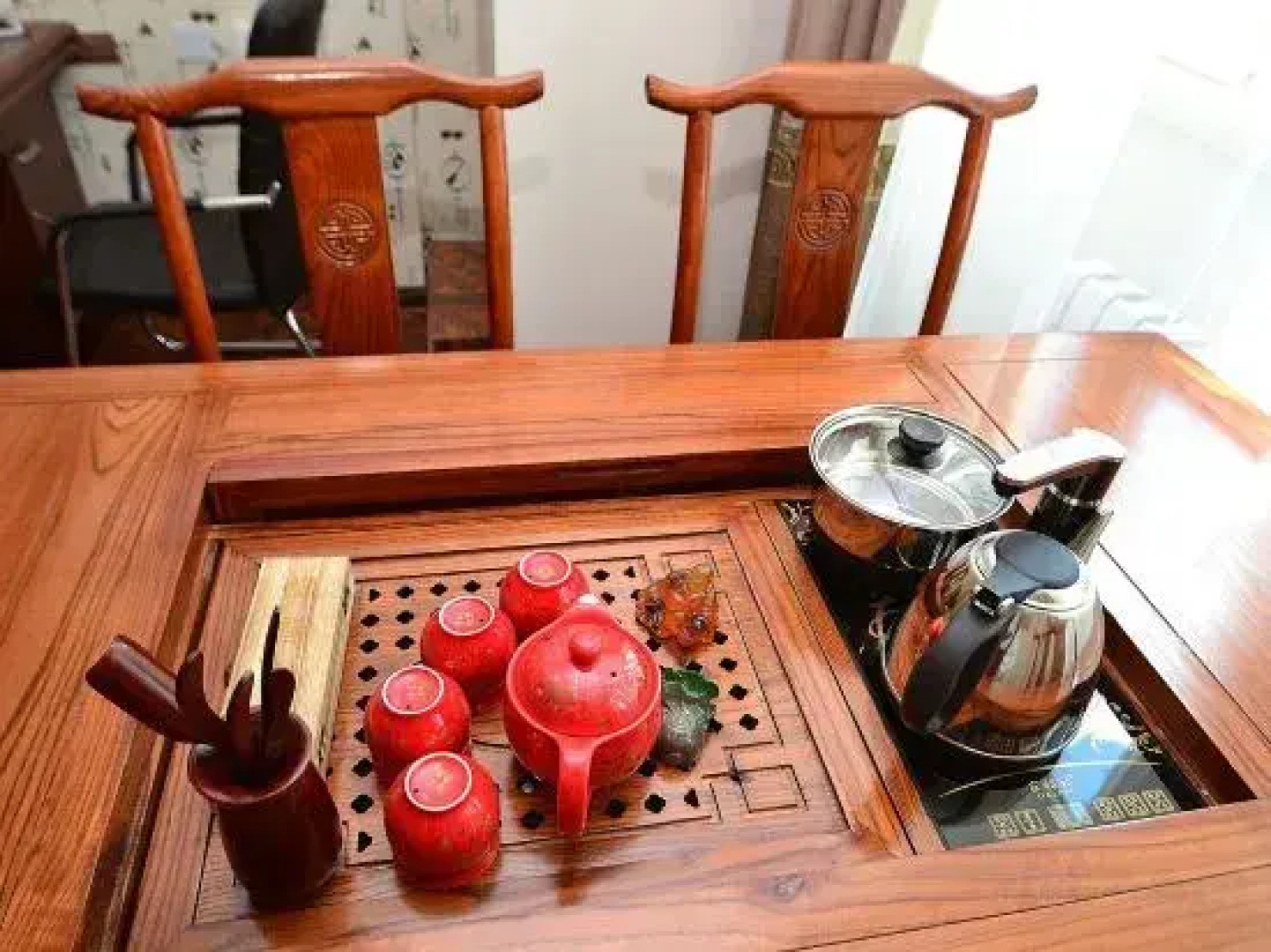 Jinyu Lanjue Business Inn