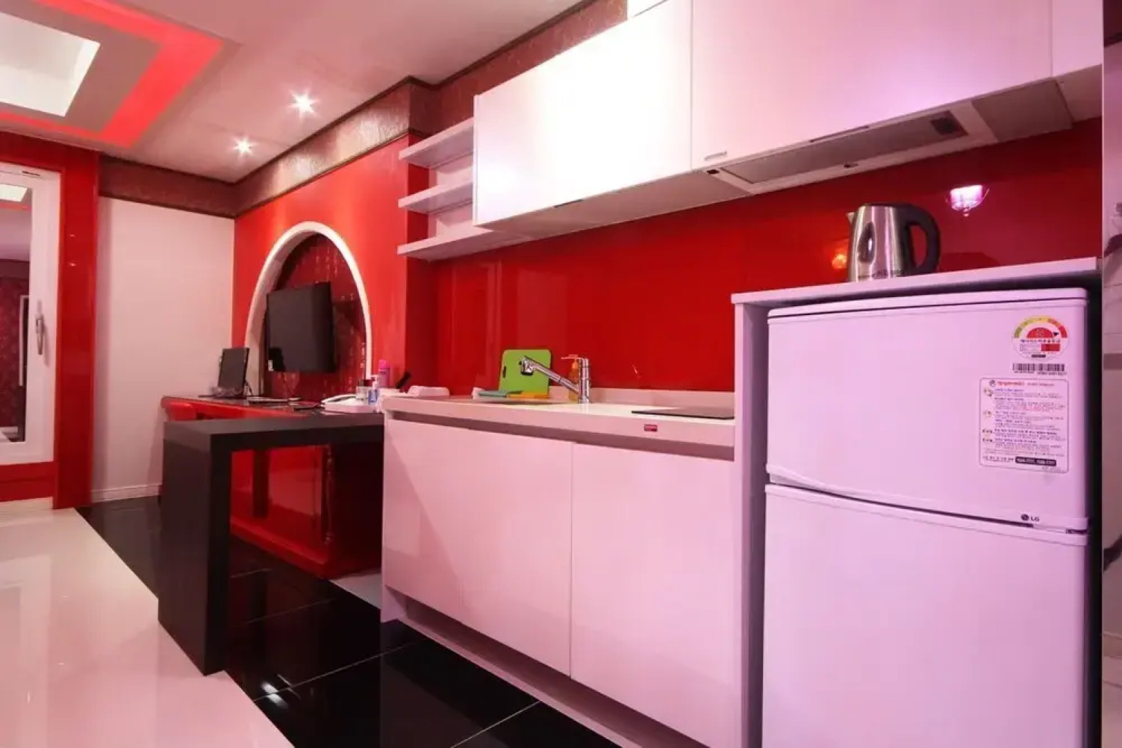 Yeongdeok Ganggu Port Into