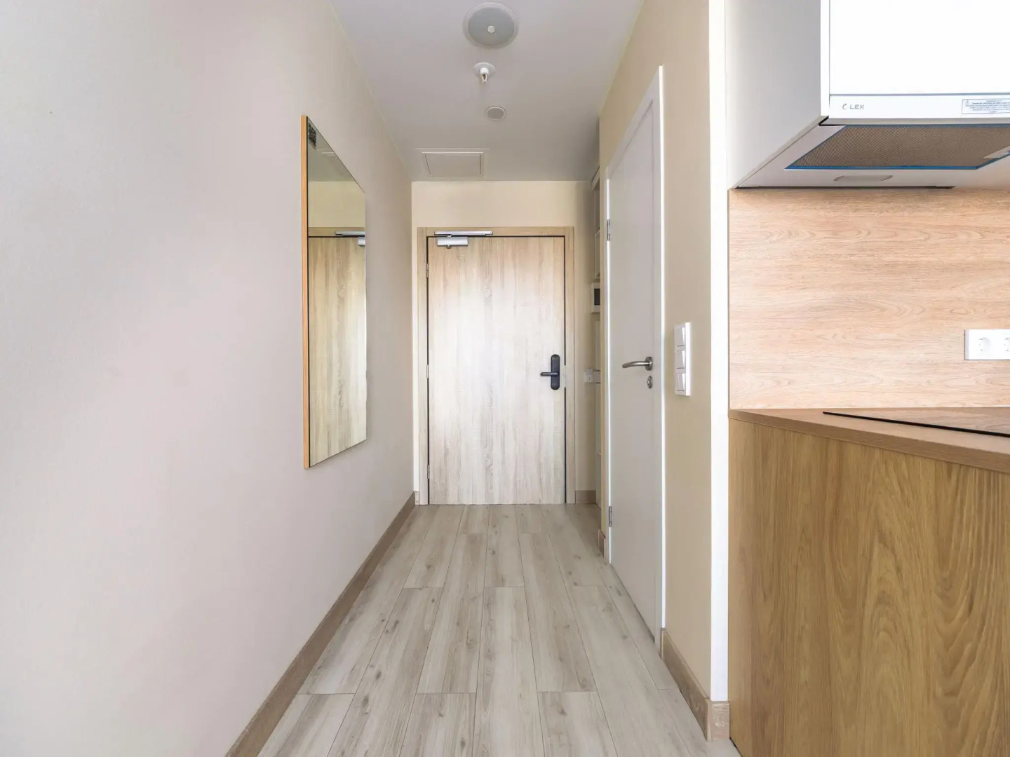 Zoom Apart (Зум Апарт)