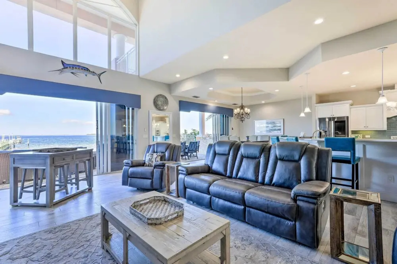 Apollo Beach House w/ Private Pool + Hot Tub