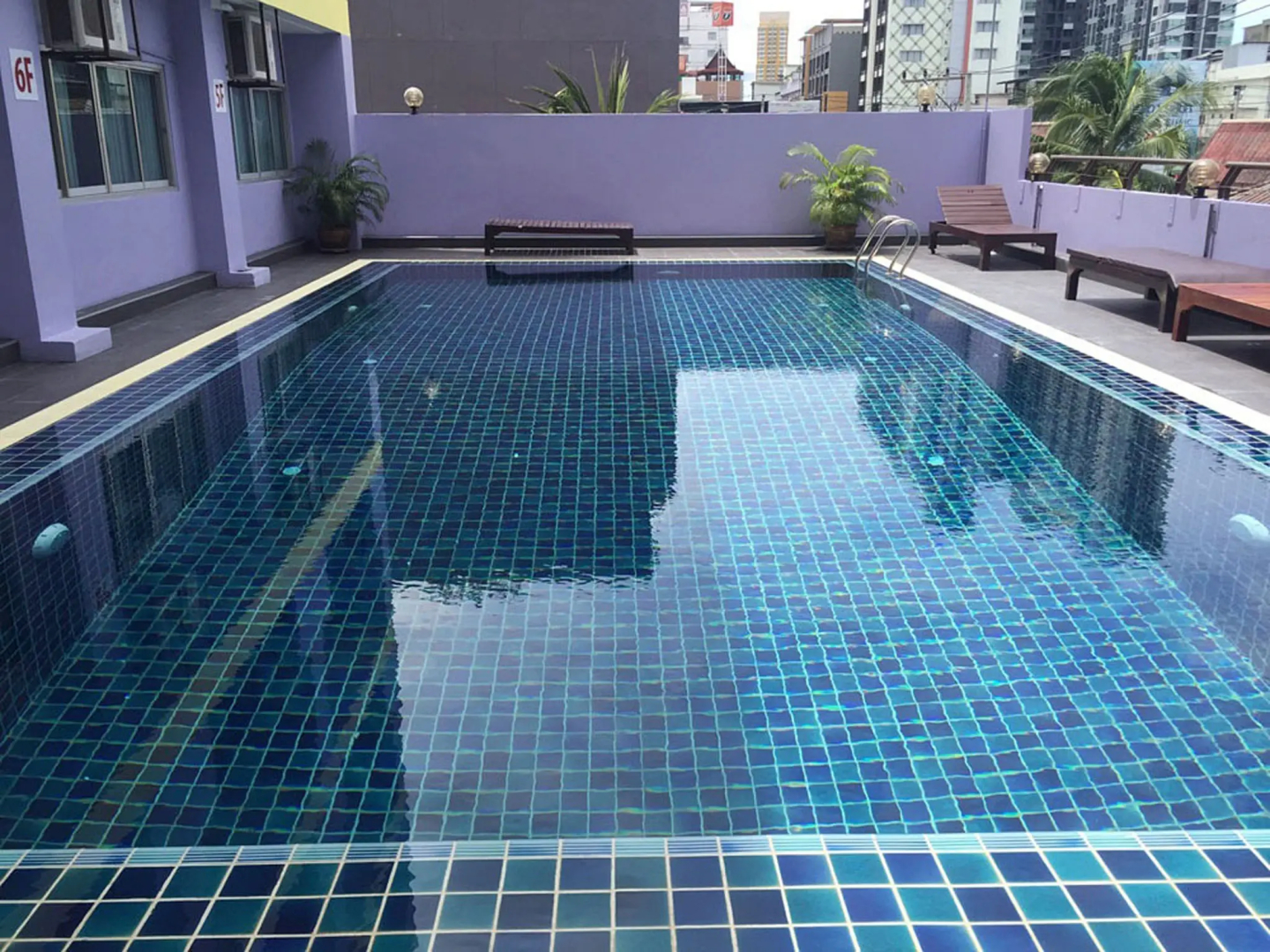 Eastiny Residence Hotel