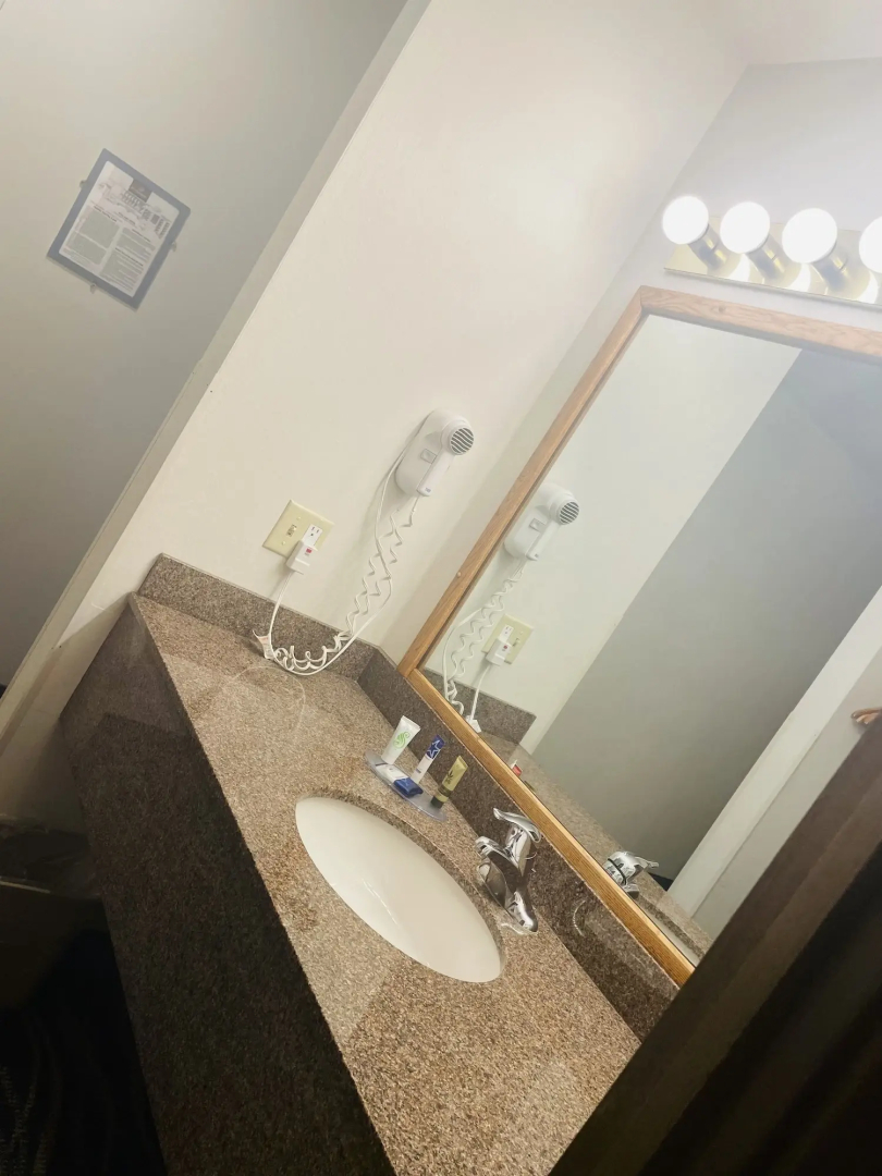 America's Best Value Inn Sandpoint