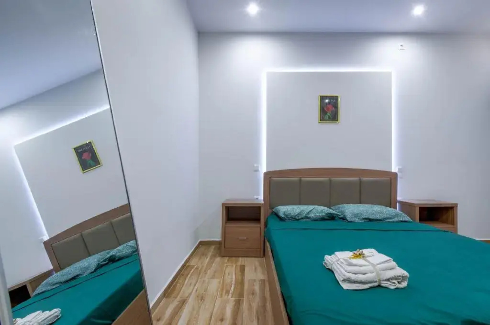 Renovated 2BD house close to Pireus port