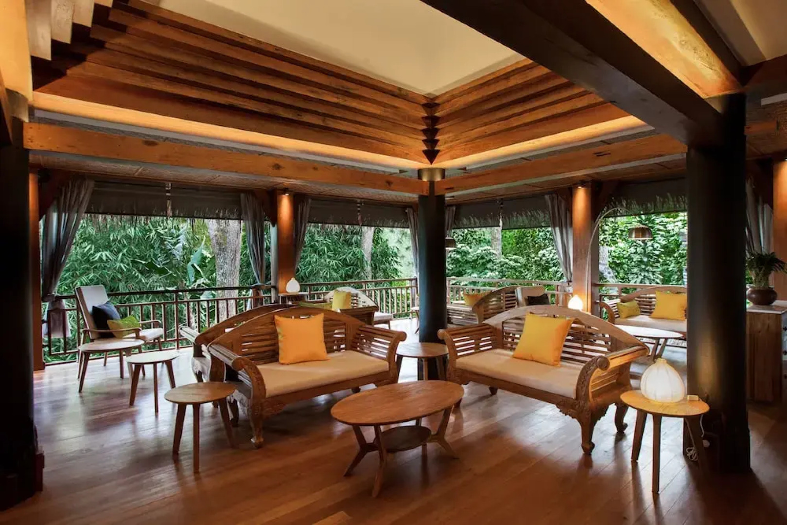 Tira Vilagna Suites & Spa