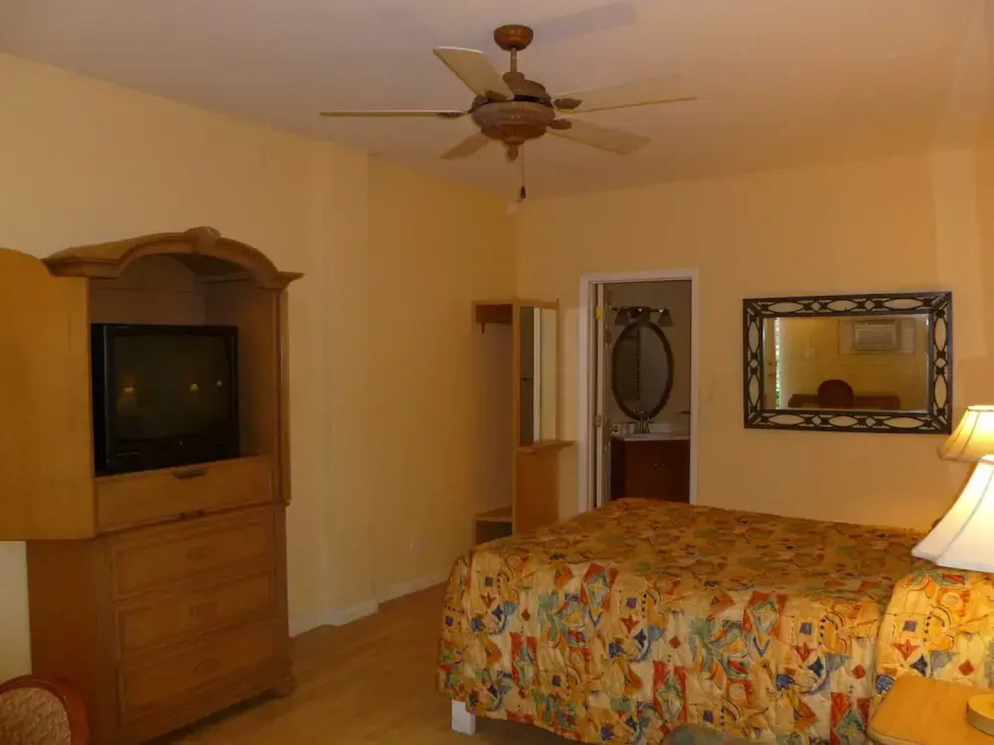 Orchard Garden Hotel & Suites