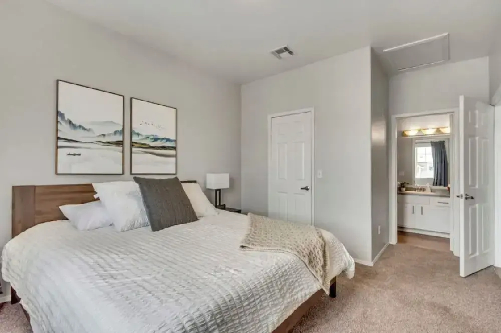Quiet Apt - Close to Davis Conference - King Bed