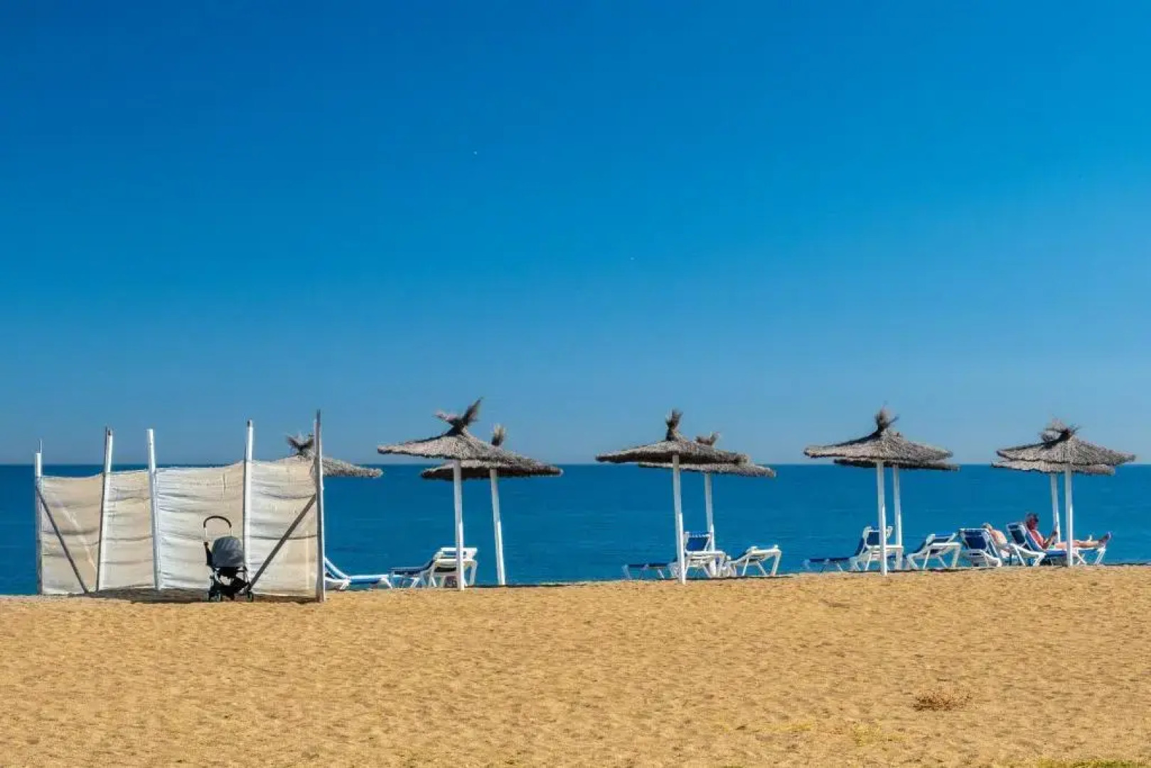 2211-Apt with big terrace and amazing sea view