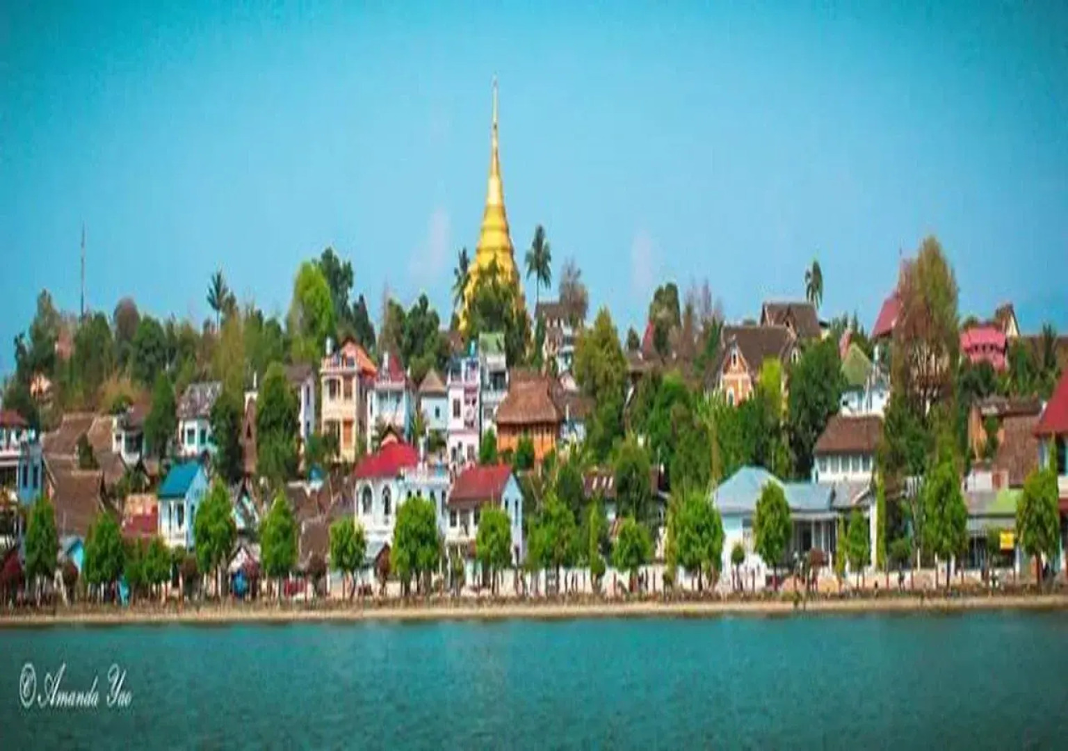 Naung Tong Hotel