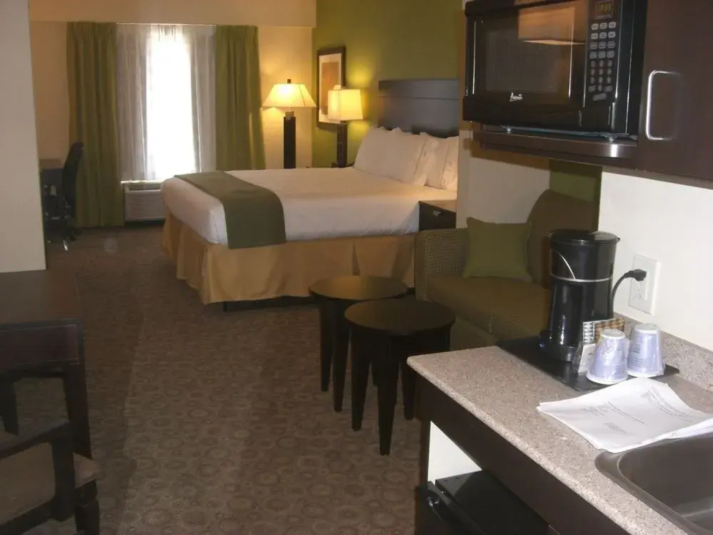 Holiday Inn Express Hotel & Suites Mount Juliet - Nashville Area