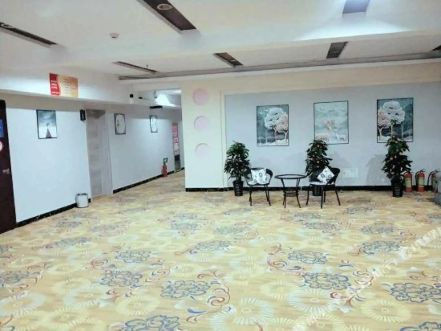 Wanyun Hotel