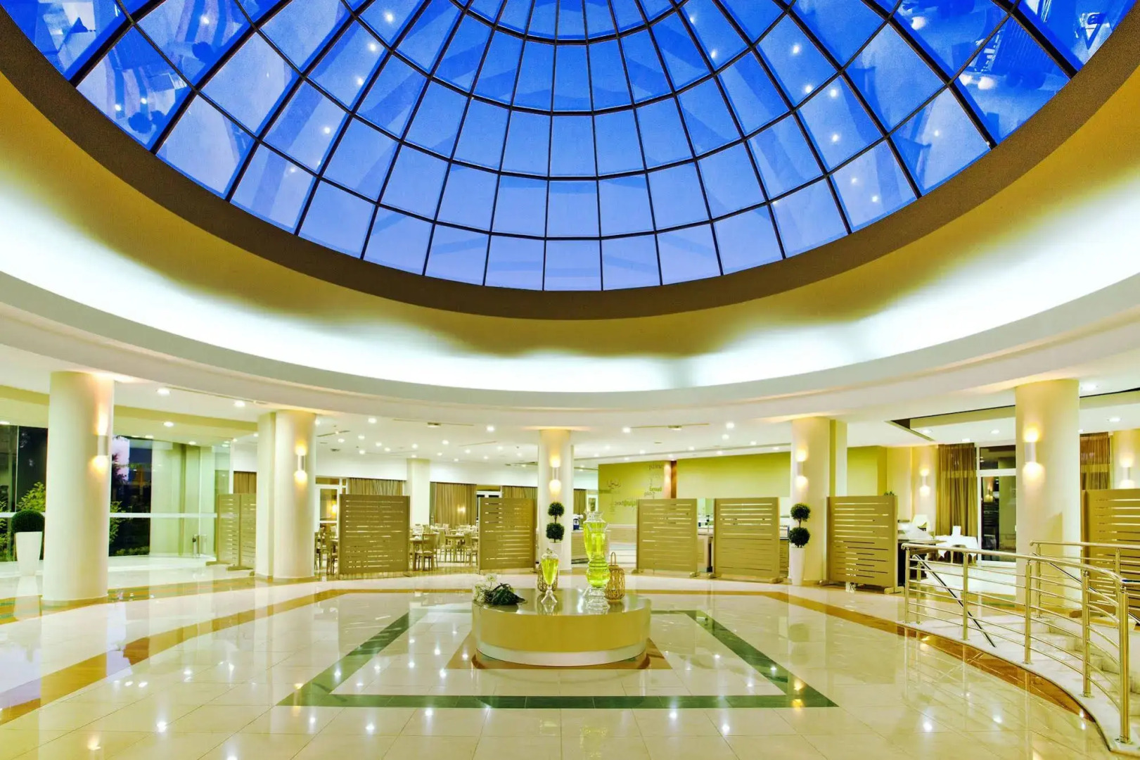 Kipriotis Hippocrates & Maris Suites