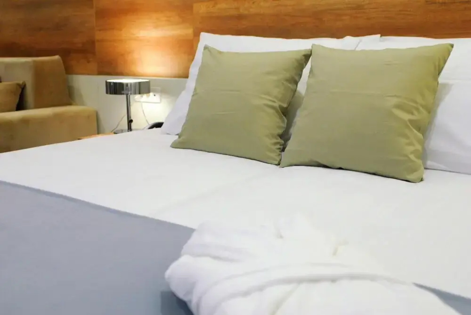 Santiny Hotel & Restaurant