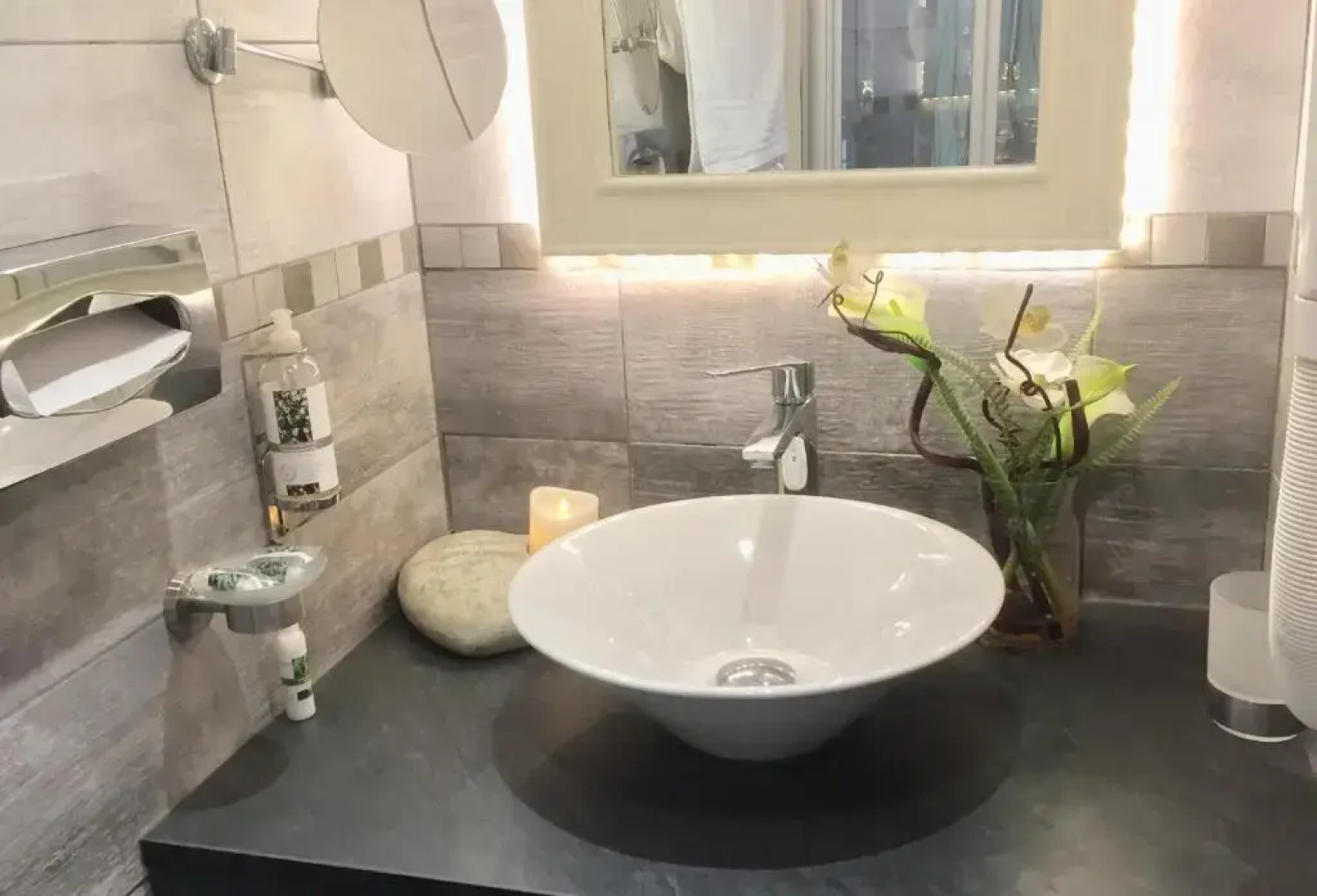 Appart' Spa et Sauna Privatif Au Cœur De Beaune