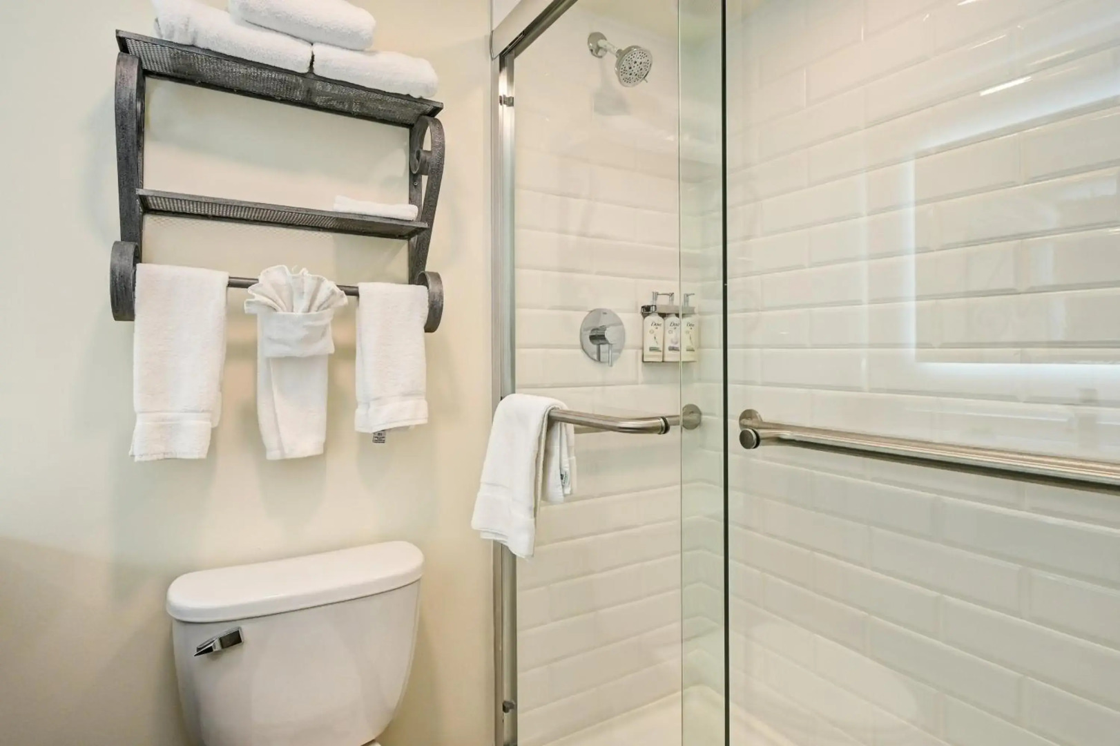 Holiday Inn Piscataway Somerset by IHG