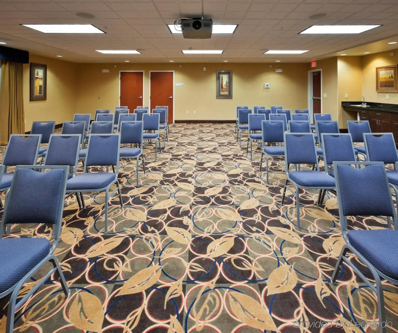 Holiday Inn Express Hotel & Suites Great Falls by IHG