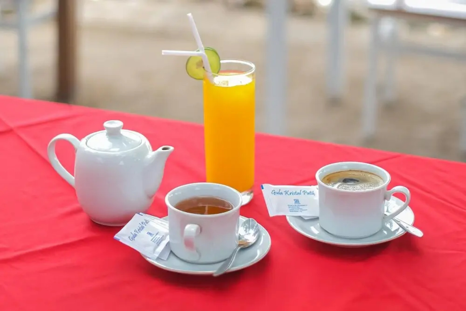 RedDoorz @ Ocean 2 Gili Trawangan