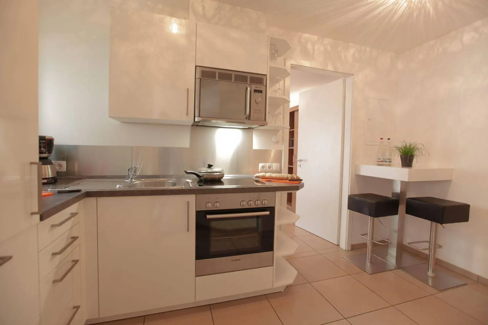 Boardinghouse HOME - adults only -