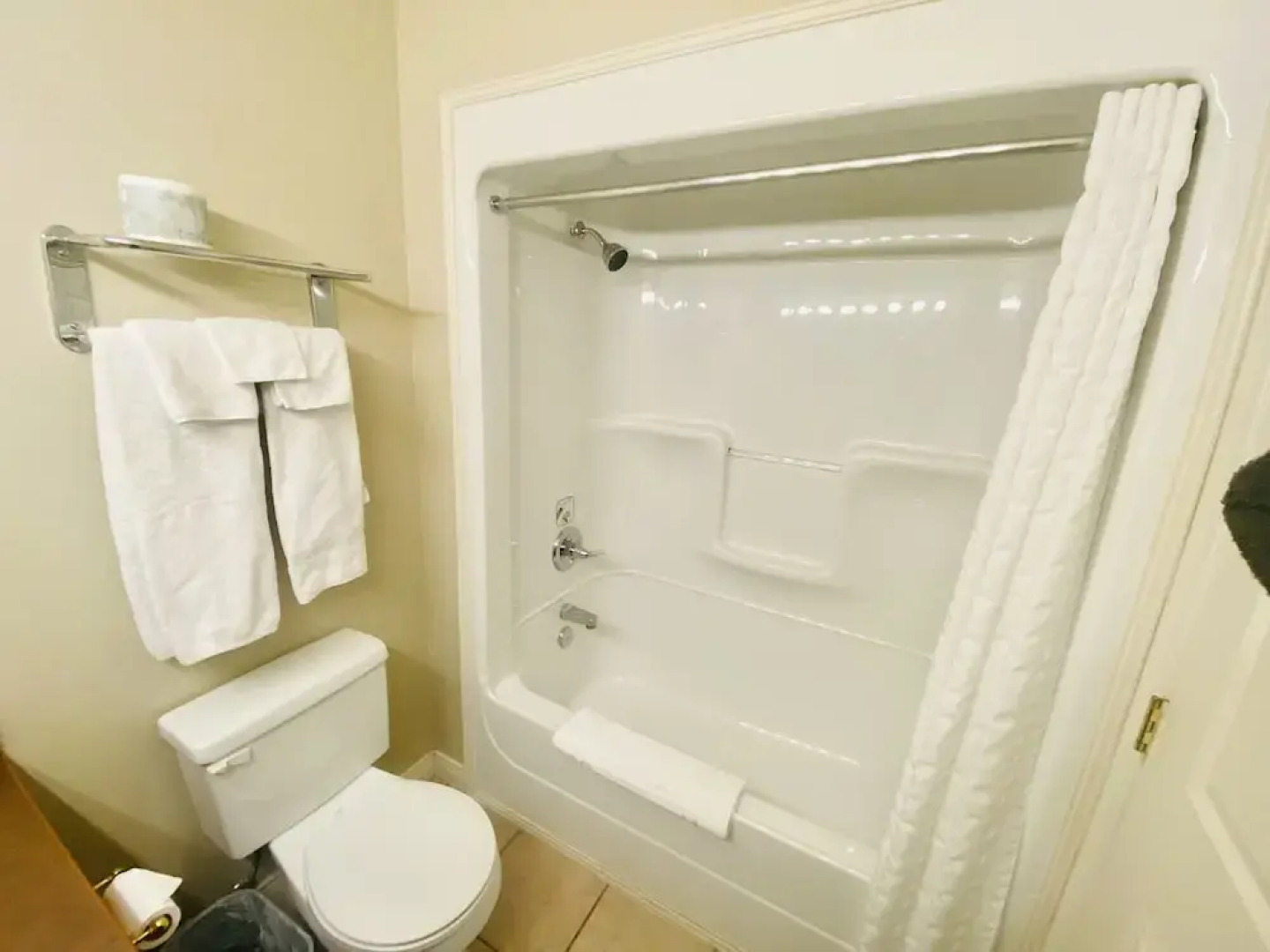 Super 8 Castlegar BC