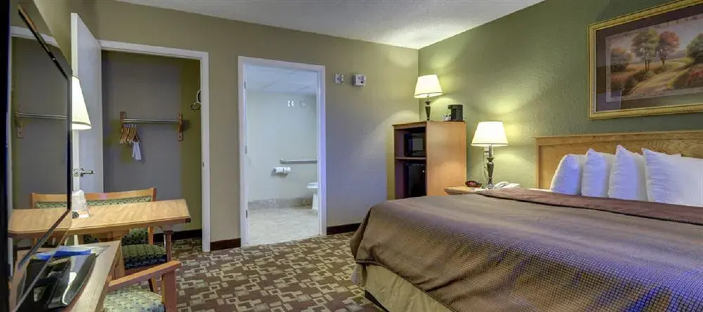 Boarders Inn & Suites - Kearney