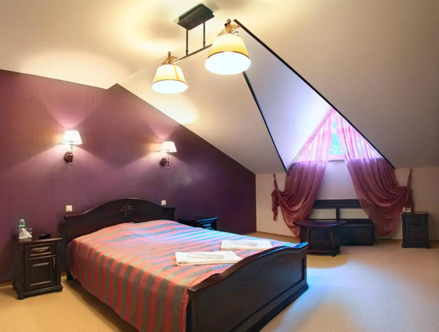Sherwood Hotel