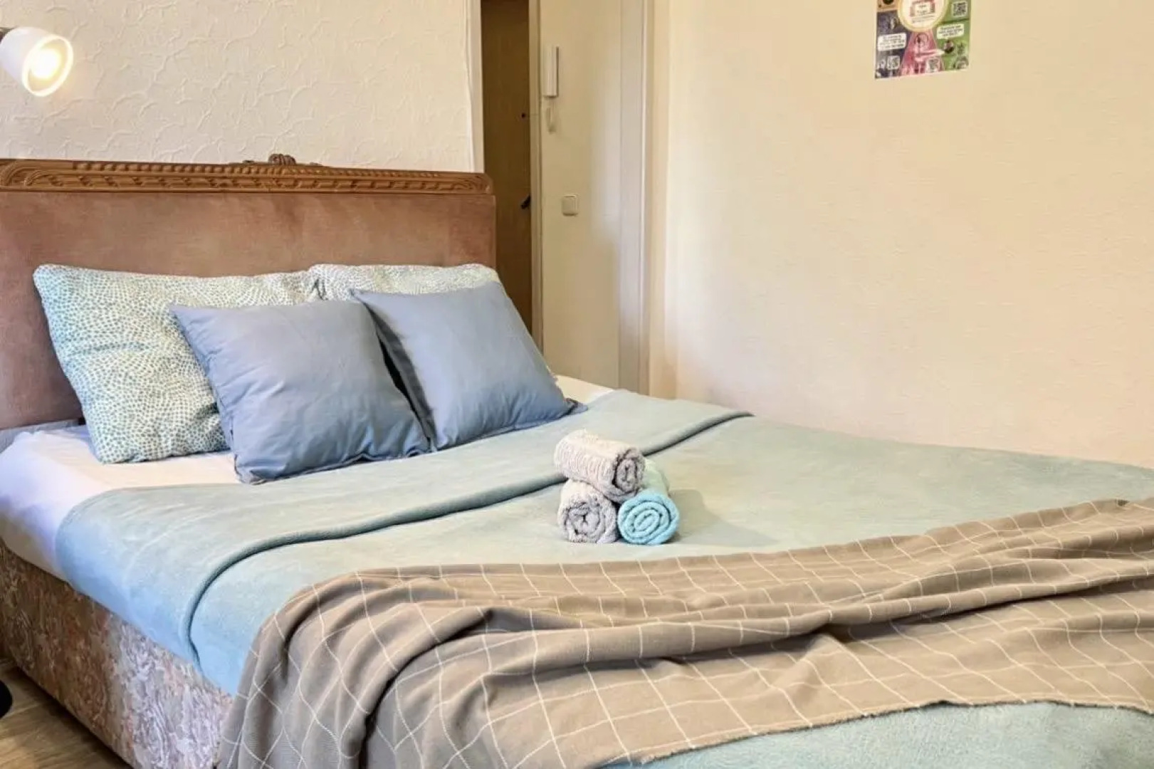 Диван и Чемодан на пр-кте Красный, 94