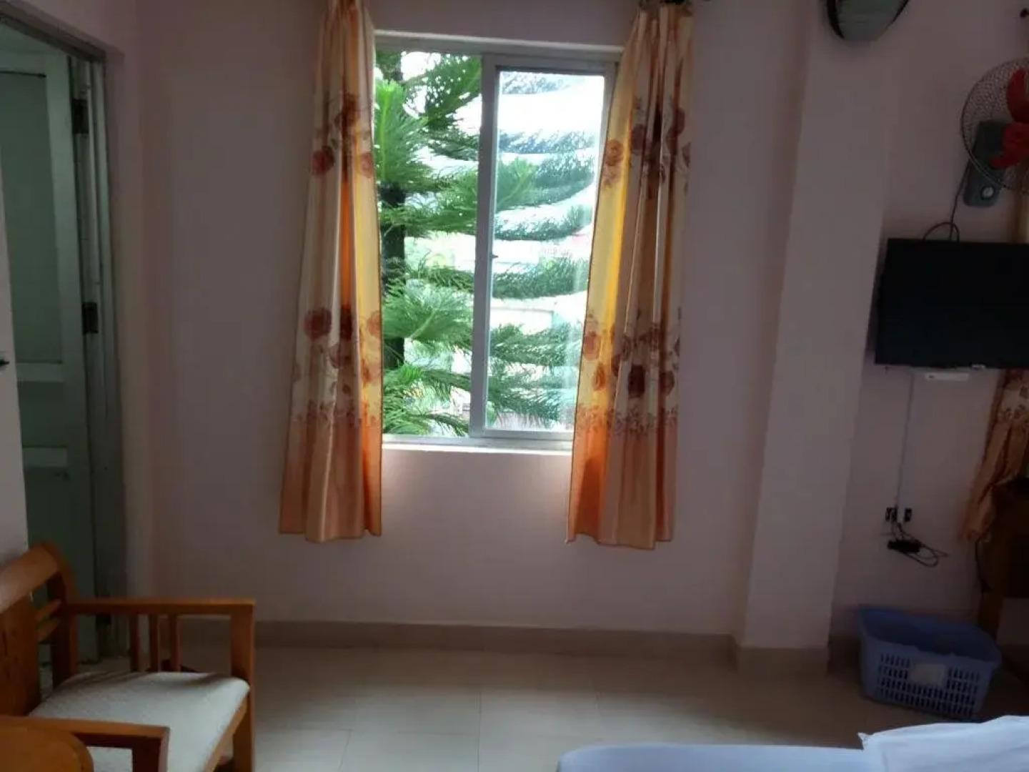 Nha hang & Khach San Tay Bac