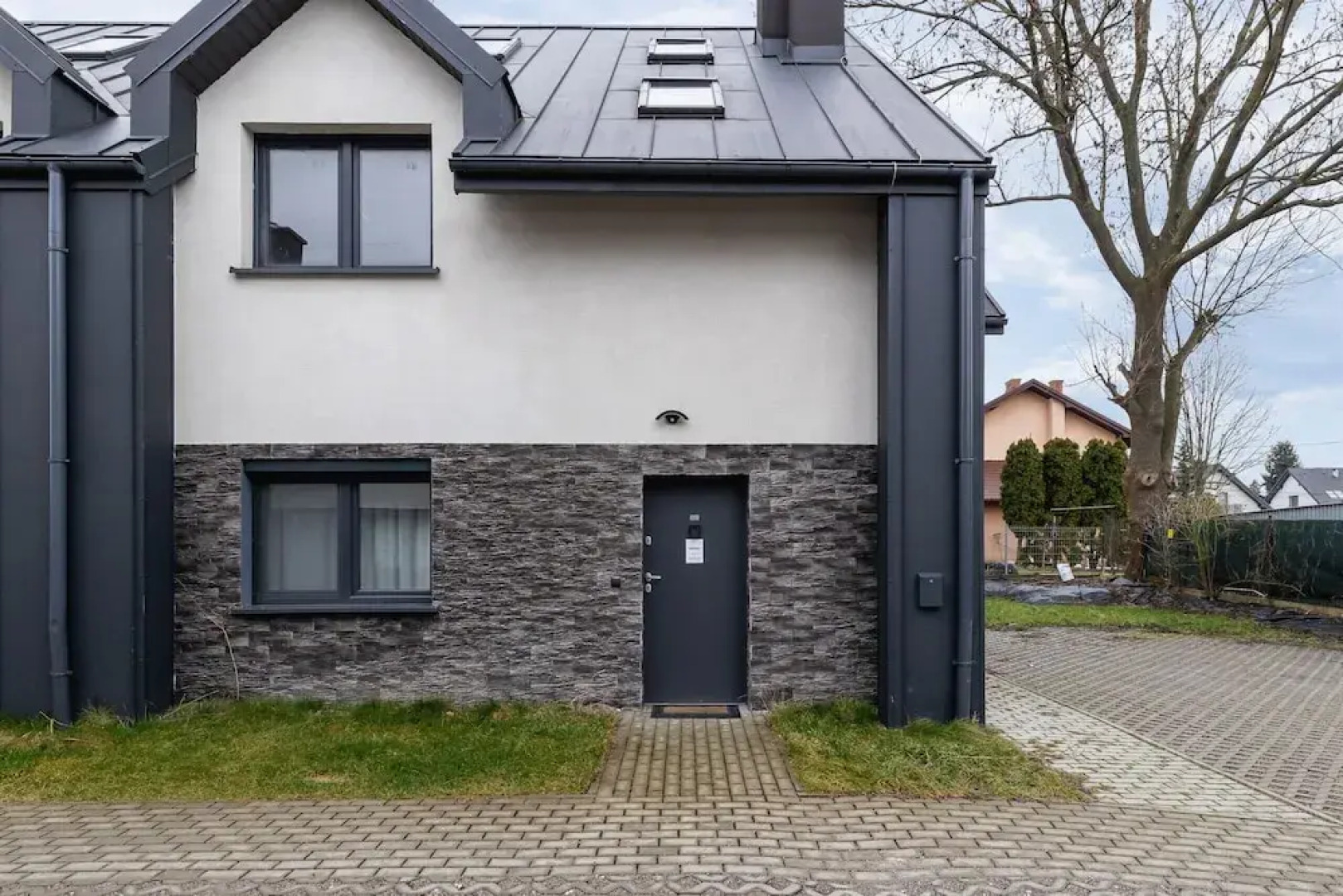 Apartment for 4 in Kraków by Renters