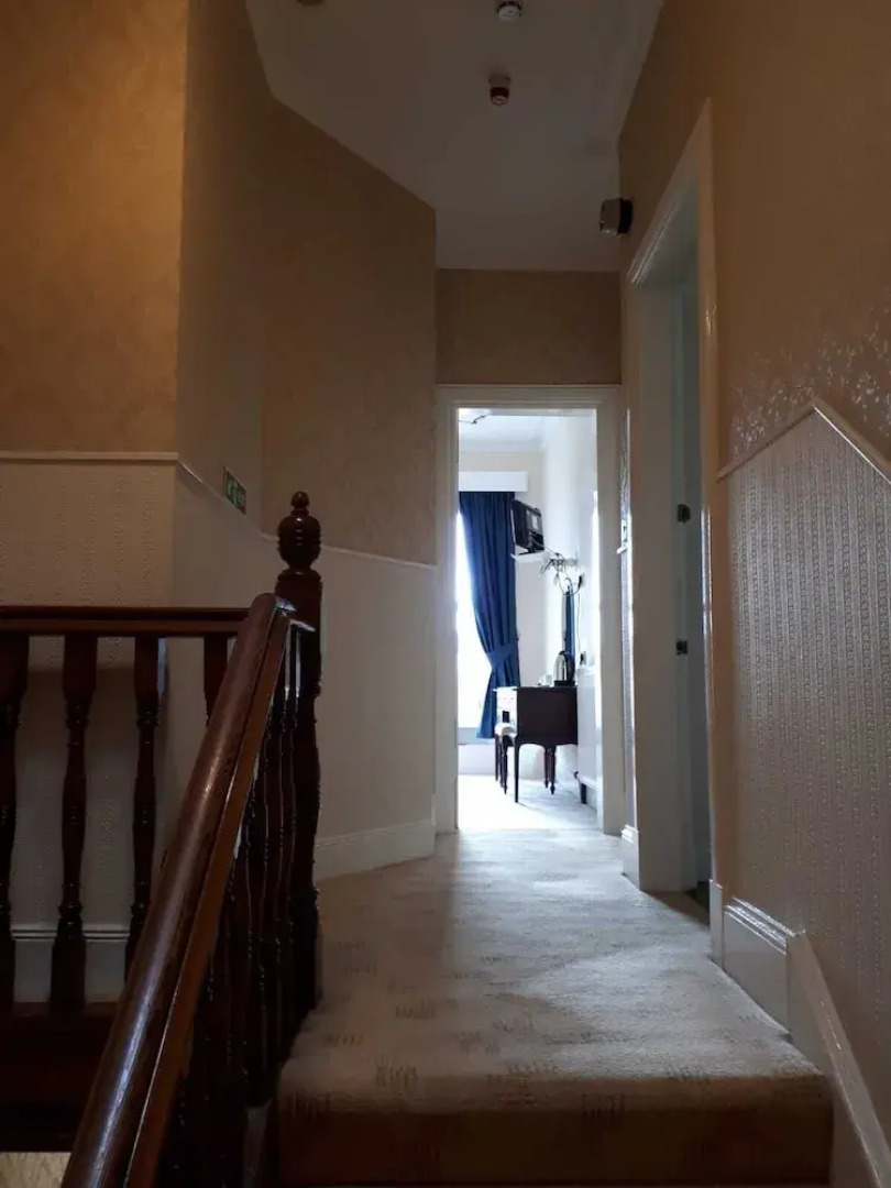 Rowanlea Guest House