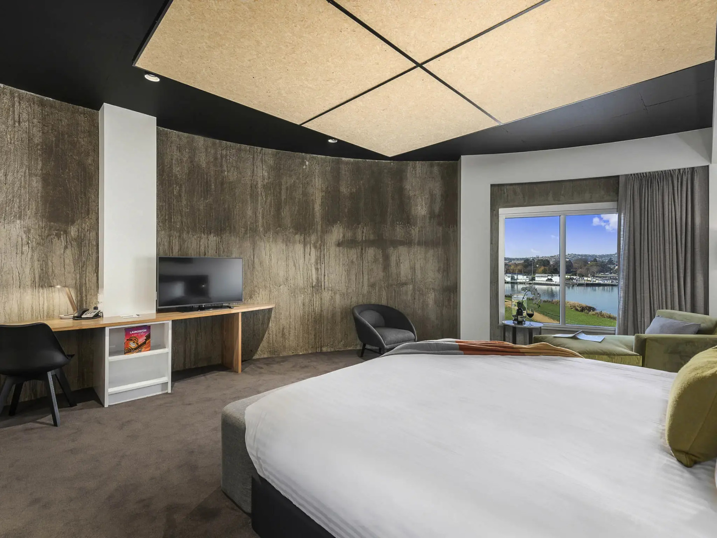 Peppers Silo Launceston