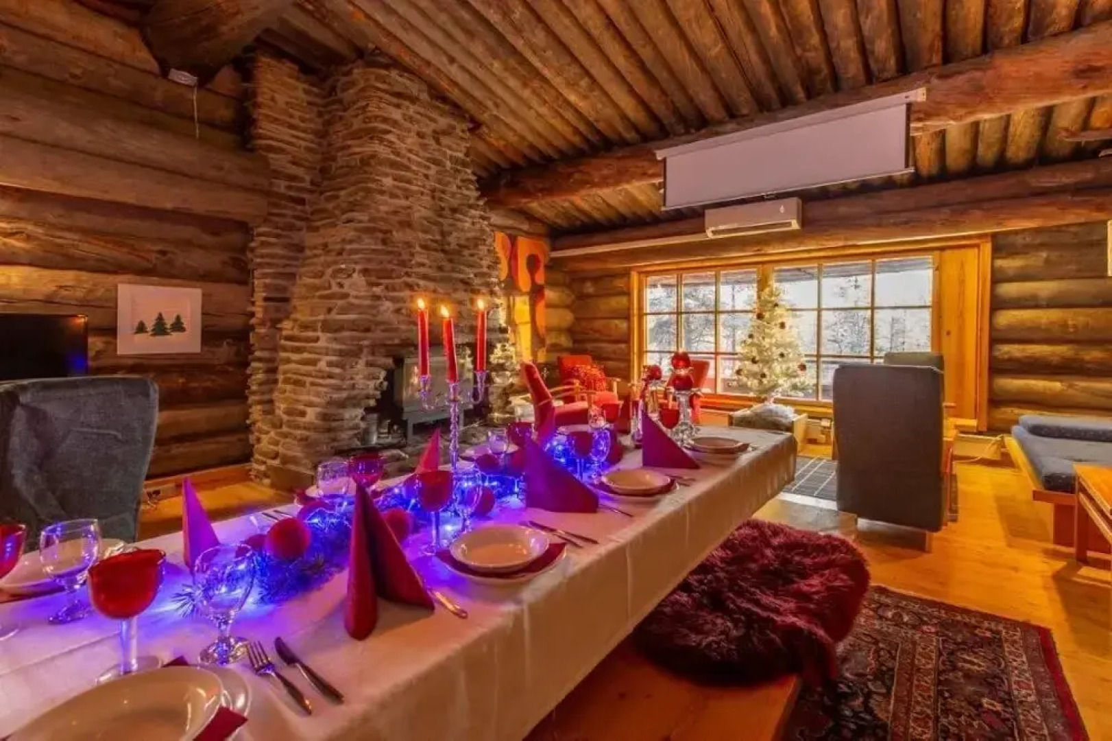 Kuukkeli Log Houses Aurora Resort