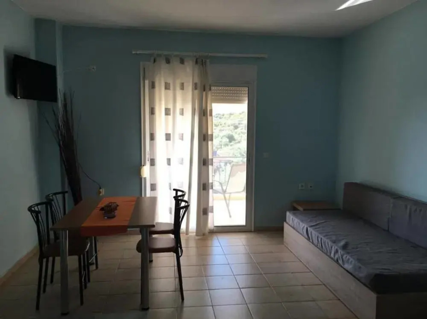 Red Coral Apartments