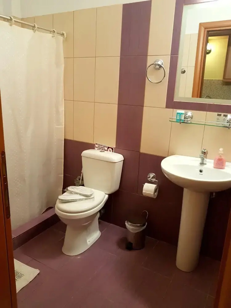 Marathon Studios &Apartments