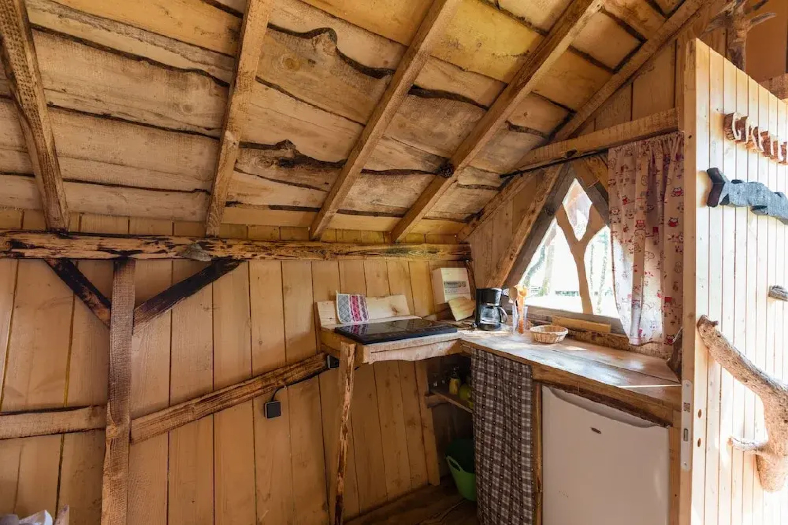 Camping Les Castors - Cabanes Insolites