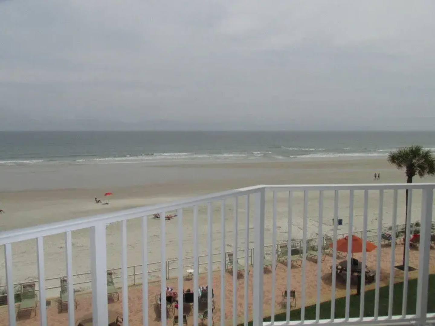 Shores Club